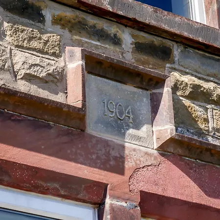 Dunmail House * グレンジ・オーバー・サンズ