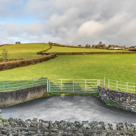 別荘 Dunmail House