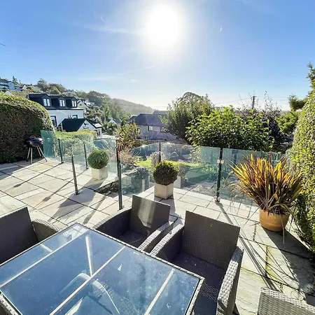 Dunmail House グレンジ・オーバー・サンズ